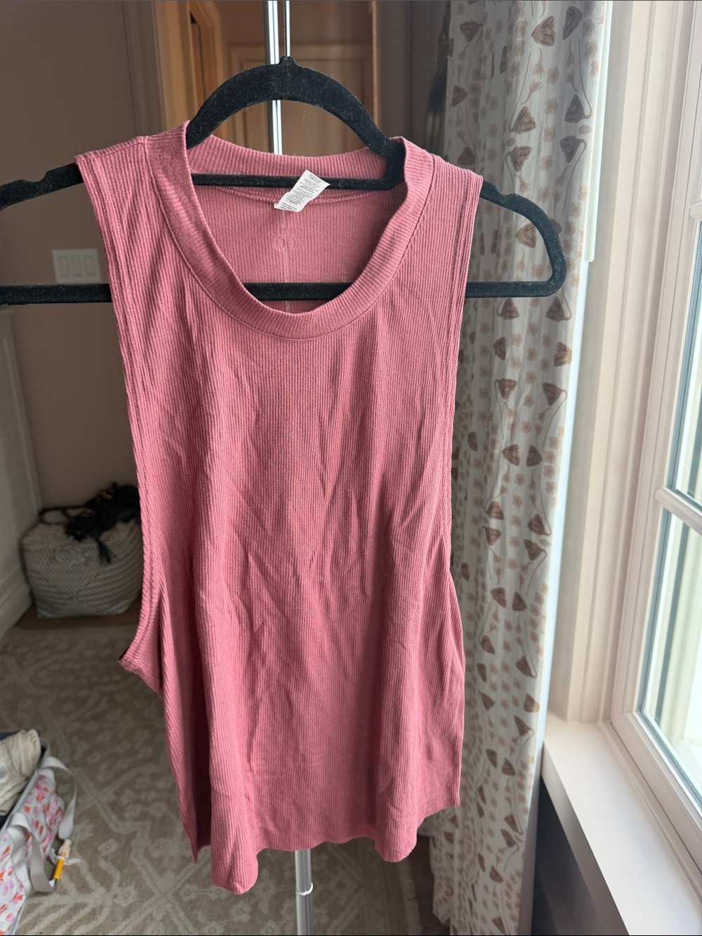 ALO Yoga Ribbed Tank Top in Dusty Rose